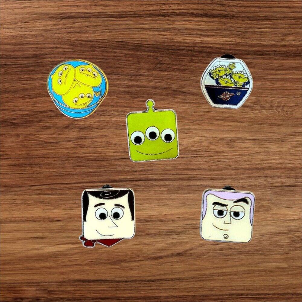 5 Toy Story Disney Parks Trading Pins, Plus 2 Bonus Pins
